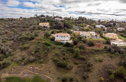 Silves Villa | Villa Cegonha - Ideal for family vacations: private pool and children's playground