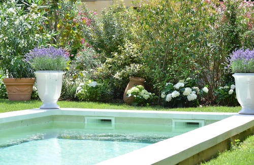 Couronne Urbaine Villa | VILLA CEZANNE AT CHARMING HOUSE 5 MN BY WALK HISTORIC CENTER