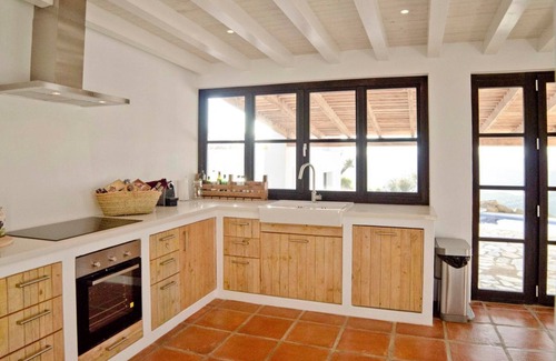 Canillas de Aceituno Villa | Villa Chepita - Four Bedroom Villa, Sleeps 8