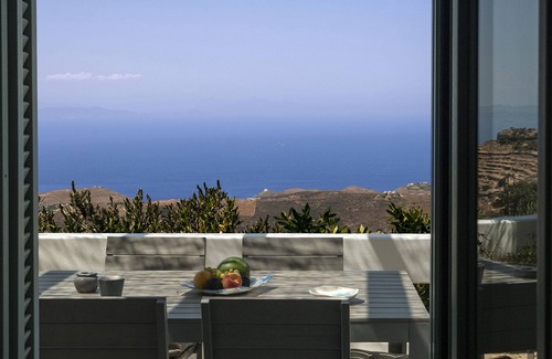 Ioulida House | VILLA CHRISTINA A MAISONETTE WITH SPECTACULAR VIEW