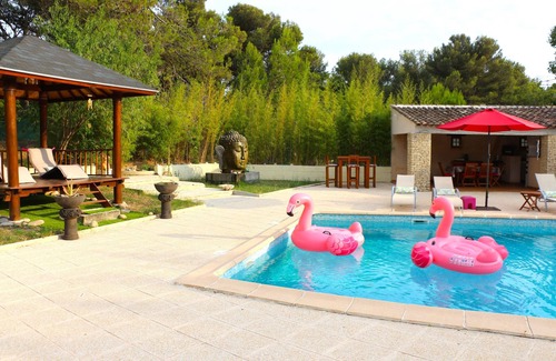 Les Pennes-Mirabeau Villa | Villa Cicada - Pool, BBQ, Billards, Petanque
