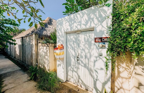 Mushroom Bay Villa | Villa Cinta