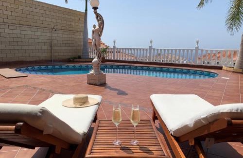 Santiago del Teide Villa | Villa Claudia - HEATED POOL by VV Canary Ocean Homes