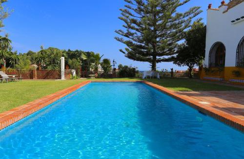 Malaga-Este Apartment | VILLA CLAVERO TWO Premium Apt