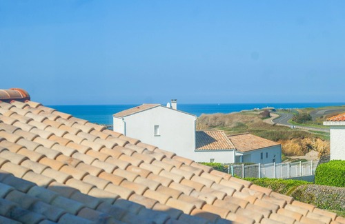 Chateau-d'Olonne Villa | Villa Colette - Bay of Cayola - 9 guests