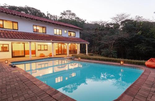Hibiscus Coast Bed & Breakfast | Villa Colinas at Serenity Hills