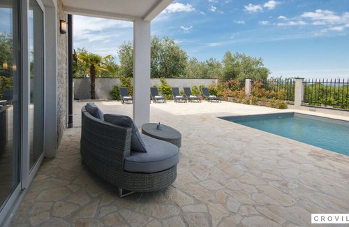 Rosini Villa | Villa Complex LuVe nearby Porec – Crovillas GmbH