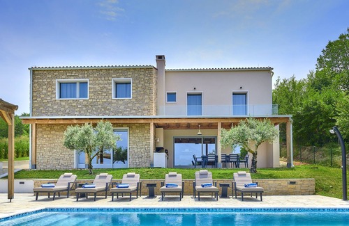 Brkac Villa | Villa Complex Motovun nearby Motovun – Crovillas GmbH