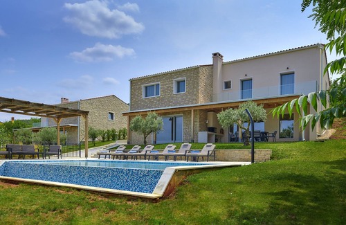 Brkac Villa | Villa Complex Motovun nearby Motovun – Crovillas GmbH