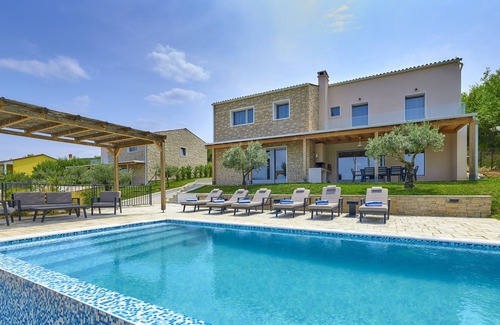 Brkac Villa | Villa Complex Motovun nearby Motovun – Crovillas GmbH