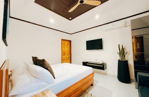 La Passe House | Villa D'amour