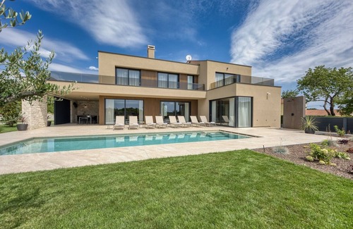 Kringa Villa | Villa D&L Deluxe in Kringa