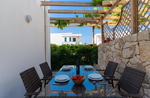 Nardo House | Villa Dalila by BarbarHouse