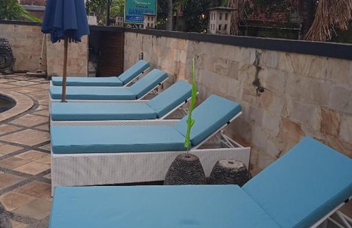 Lovina Apartment | Villa Damay Dua