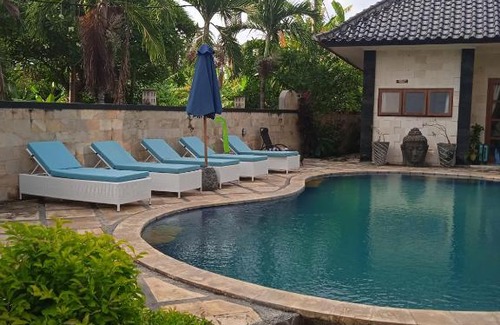 Lovina Apartment | Villa Damay Dua