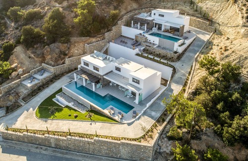 Koutsounari Apartment | Villa Daniela private apartments with pool and seaview