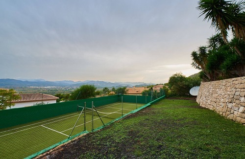 Ermita Ski Chalet | Villa de Lujo en Javea En Pleno Parque Natural del Montgo,
