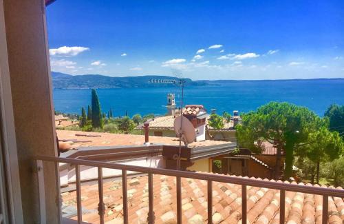 Toscolano Maderno Villa | Villa dei Colori