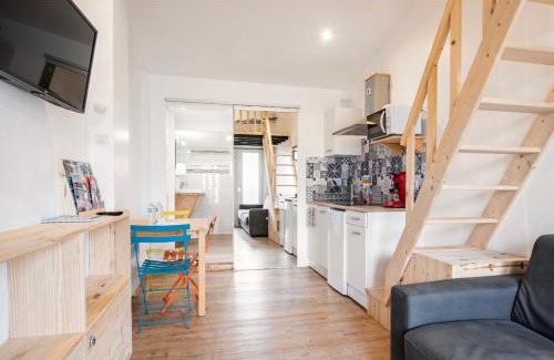 Villeneuve-sur-Lot Apartment | Villa des palmiers, Studio cosy