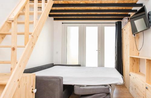 Villeneuve-sur-Lot Apartment | Villa des palmiers, Studio cosy