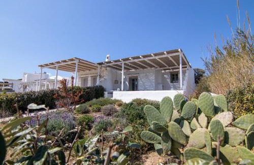 Santa Maria House | Villa Diorite by Rocks Estates