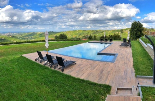 Mango Villa | Villa Dolcetto, a peaceful retreat in the Langhe