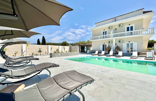 Roda Villa | Villa Doma with private pool