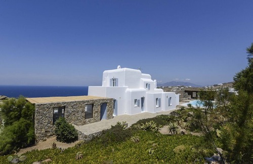 Houlakia Villa | Villa Druzy - Five Bedroom Villa, Sleeps 10