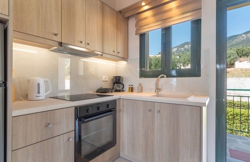 Leivathos Apartment | Villa Dylia with Sea View