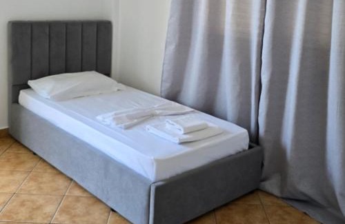Vlore Apartment | Villa E & M