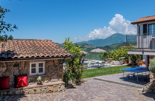 Pieve a Elici Villa | Villa Elena 9+1, Emma Villas