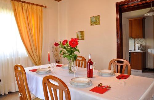 Agios Spyridon Corfu House | Villa Eleni Perithia BY CorfuEscapes