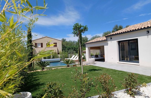 Cairanne House | Villa EN Provence