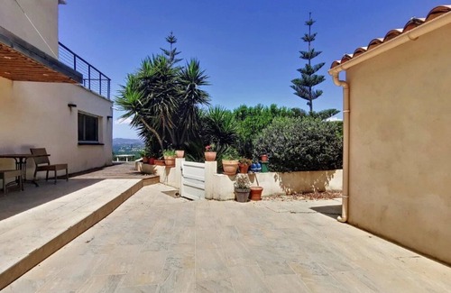 Bastelicaccia Villa | Villa Entre mer et Montagne à Bastelicaccia! Le Calme à Côté Dajaccio!
