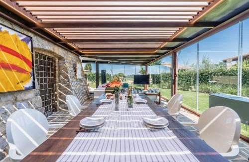 Barberino Tavarnelle Villa | Villa esclusiva nella torre del castello di Tignano tra lusso, storia e natura nel cuore del Chianti