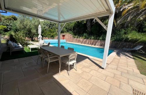 Mandelieu-La-Napoule Villa | villa Estérel au coeur de Mandelieu