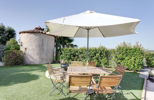 Frejus House | Villa Exclusive Dans L'esterel Frais et Calme à Frejus