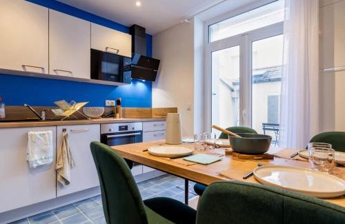 Saint-Nazaire House | Villa face à la mer avec terrasse privative, confort moderne, Wi-Fi gratuit à Saint-Nazaire - FR-1-306-1260