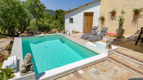 Oliena House | Villa Ferulas