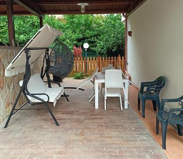 Laura House | Villa Flora