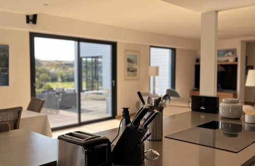 Anneville-sur-Mer Villa | Villa for 8 people with swimming pool