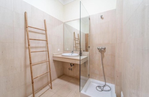 Gale House | Villa Gale Grande - bright airy property with a private pool
