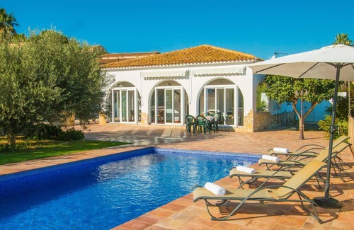 Urbanitzacio la Fustera Villa | Villa Garlanda - PlusHolidays
