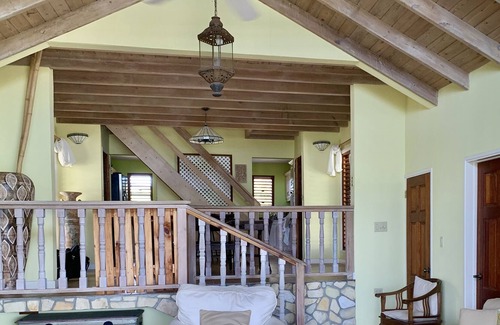 English Harbour House | Villa Gem, beachfront property