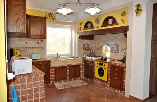 Formia Villa | Villa Granchio - sea front villa with beach access