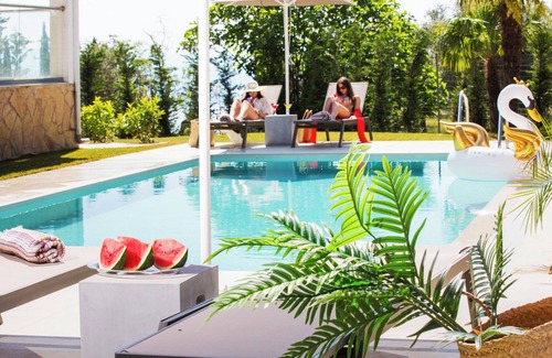 Spartylas Villa | Villa Grande Casa with Pool, Villa Grande Casa with Swimming Pool