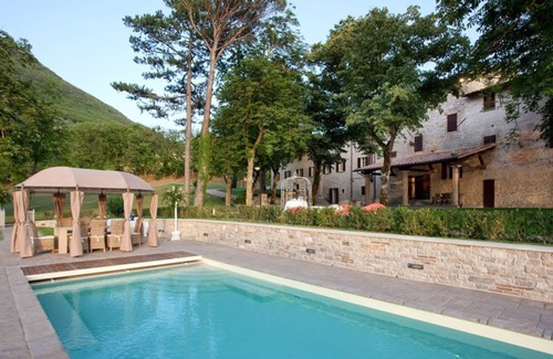 Nerbisci Villa | Villa Gubbio - Luxury Villa Rental with private swimming pool in Gubbio, Umbria