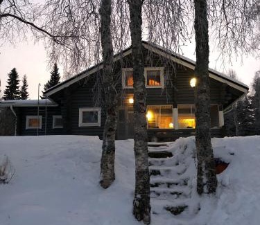Rovaniemi Ski Chalet | Villa Hackberry Hill