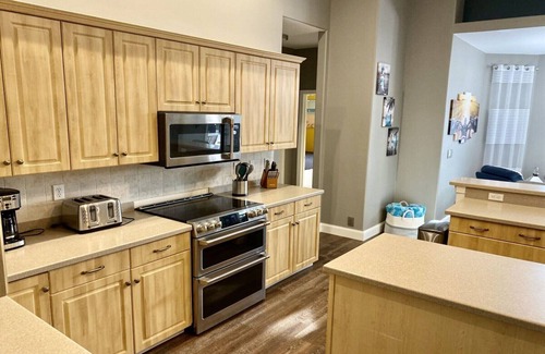 Trafalgar House | Villa Harley Summer Comfortable holiday residence