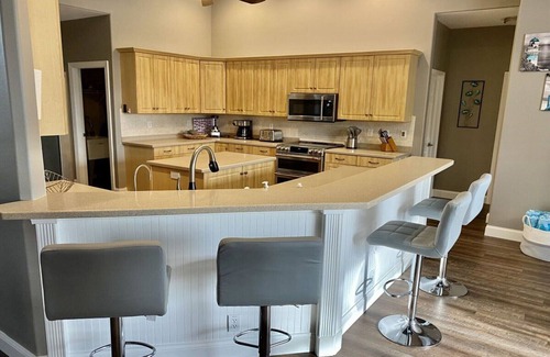 Trafalgar House | Villa Harley Summer Comfortable holiday residence